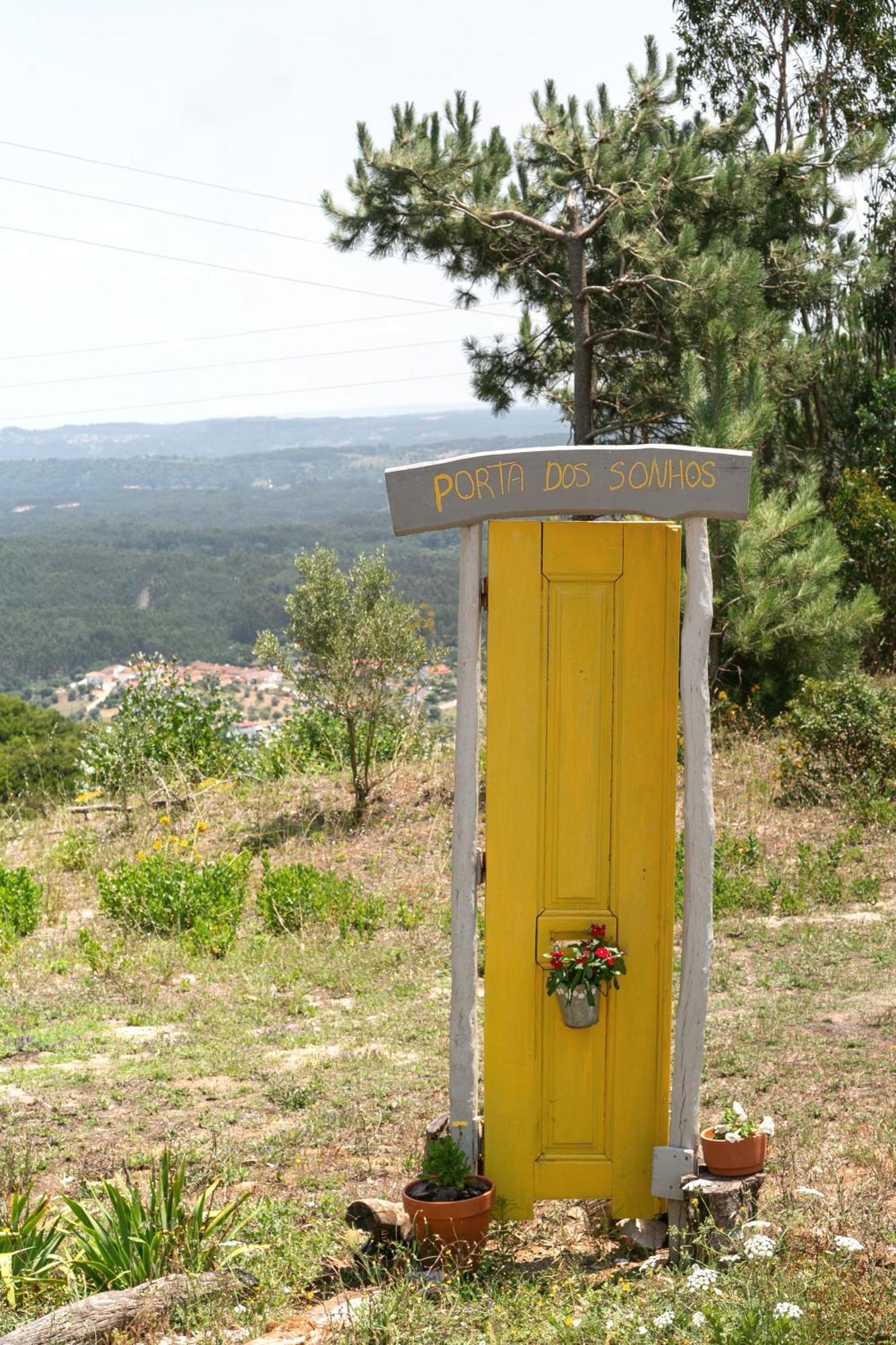 Casa Trilhos Da Serra Alcobertas Eksteriør bilde